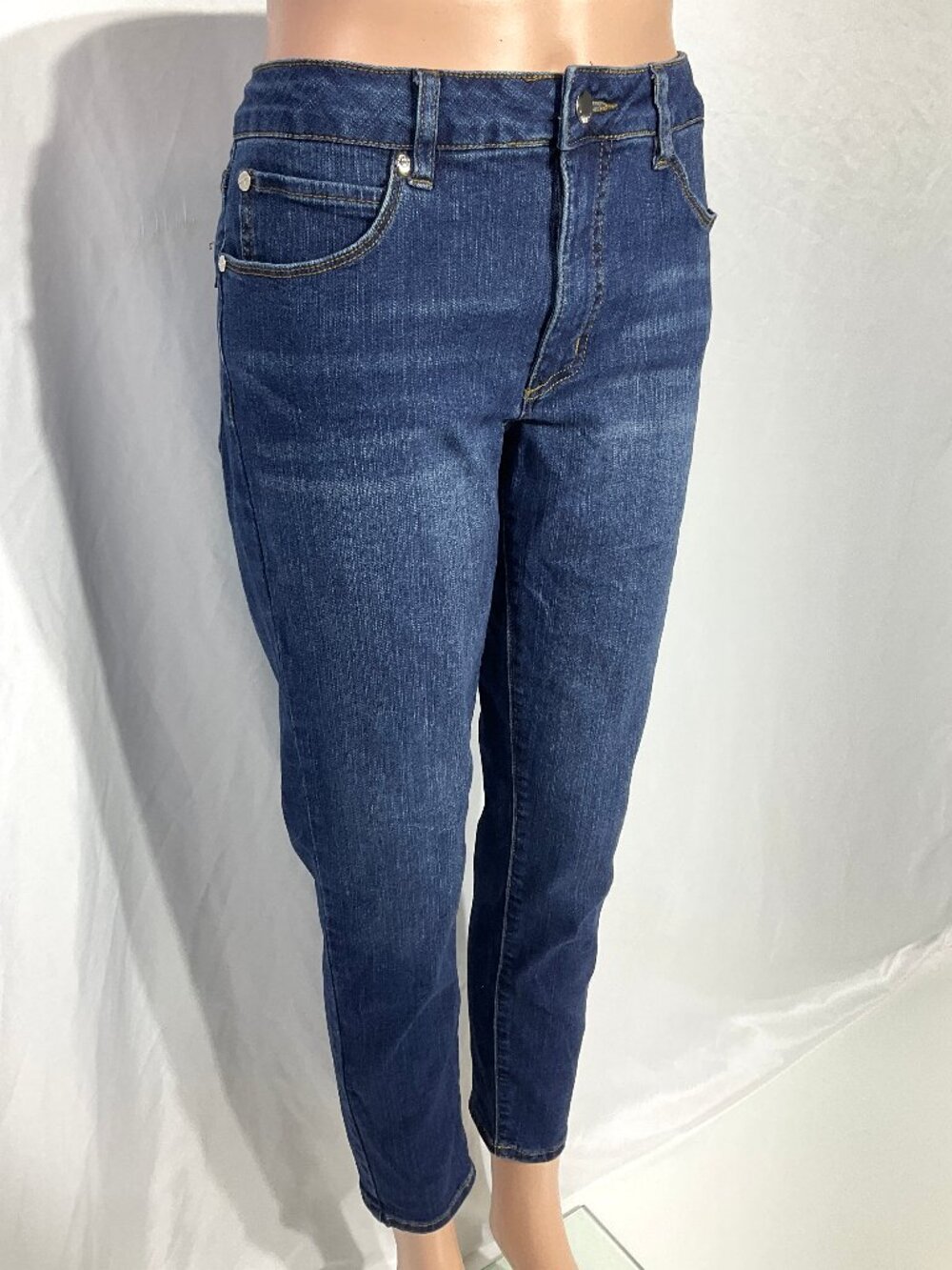 Tahari Size 10/30 Chloe Fit Solution Skinny Jeans Womens Denim Dark Wash